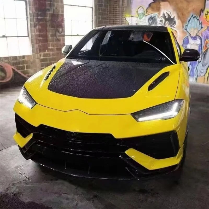 Hot Selling 2023 OEM Front Bumper Diffuser Suitable for  Urus Performance Dry Carbon Fiber Front Lip